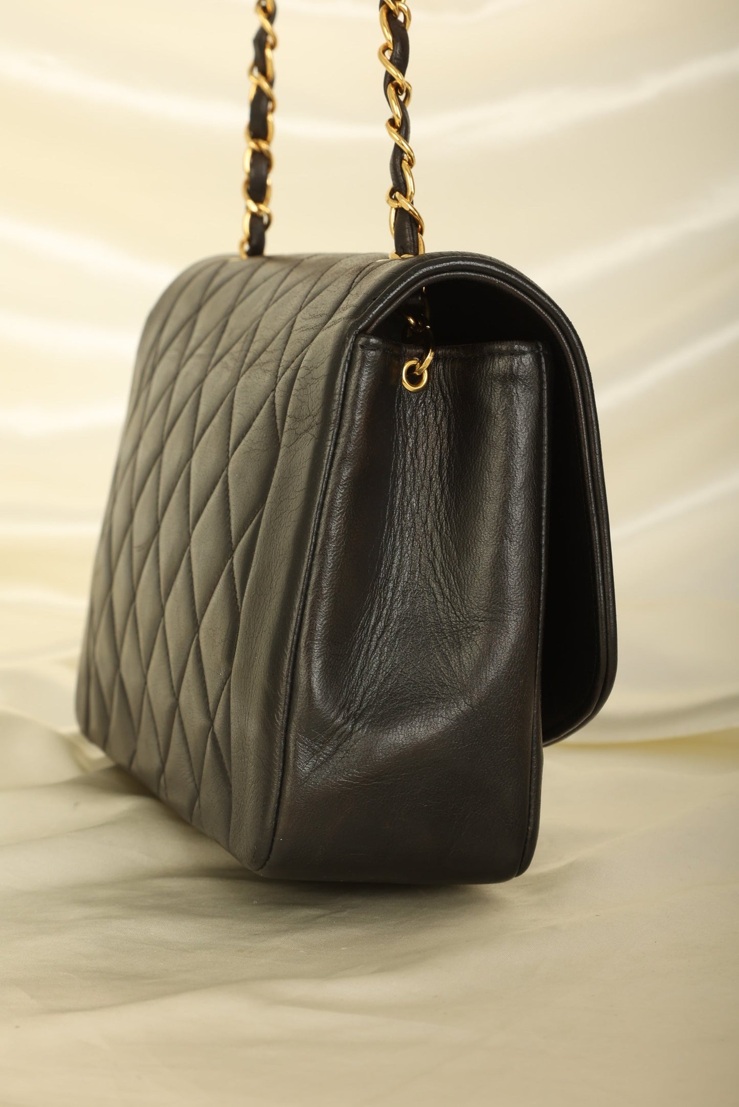 Chanel 1994 Lambskin Medium Diana