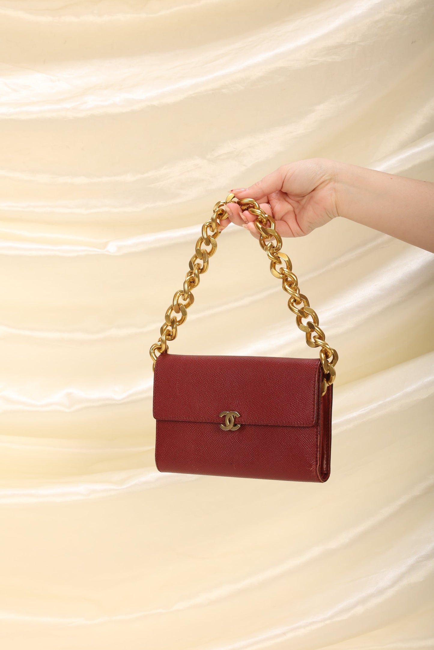 Chanel Caviar Wallet On Chain