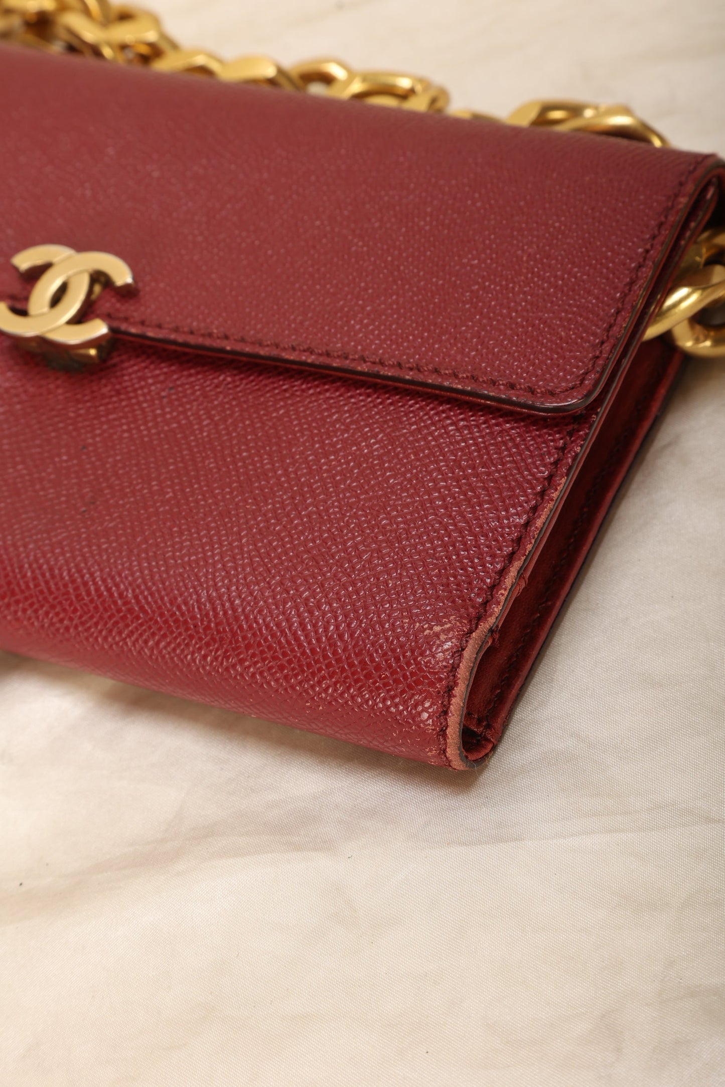 Chanel Caviar Wallet On Chain