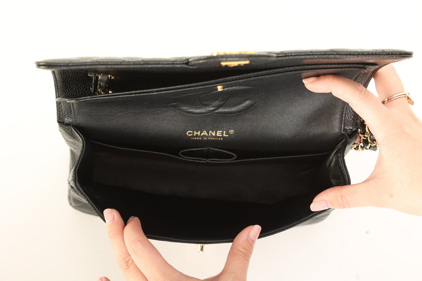 Chanel 2009 Caviar Medium Double Flap