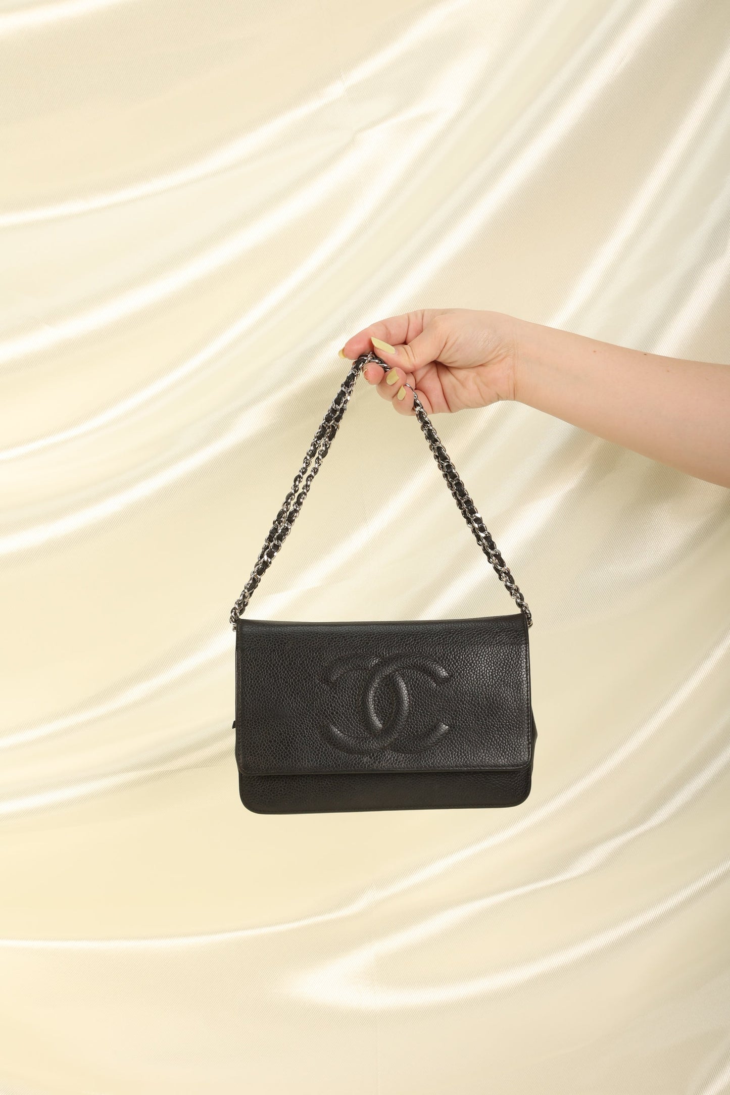 Chanel Caviar Wallet On Chain