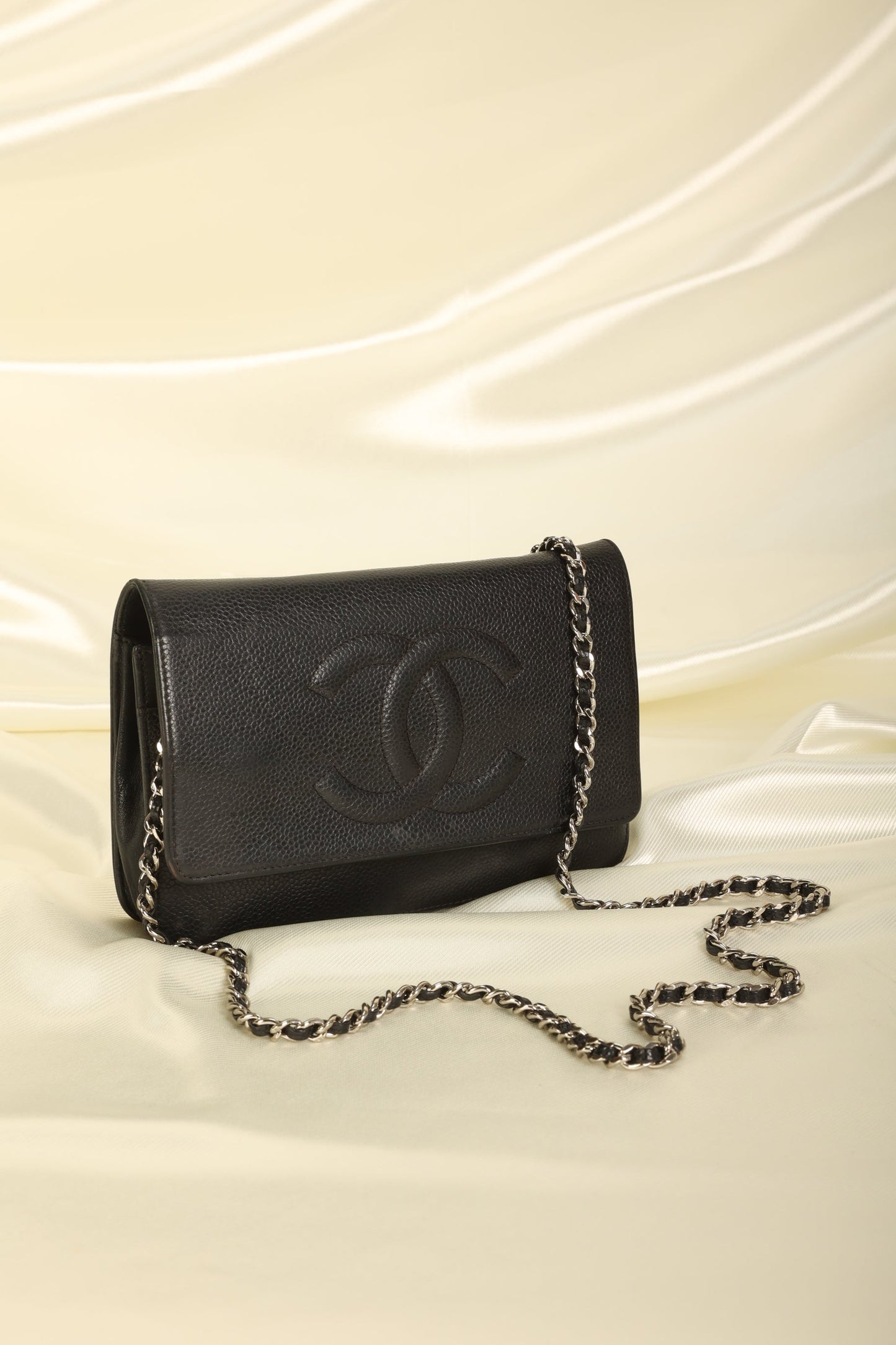 Chanel Caviar Wallet On Chain