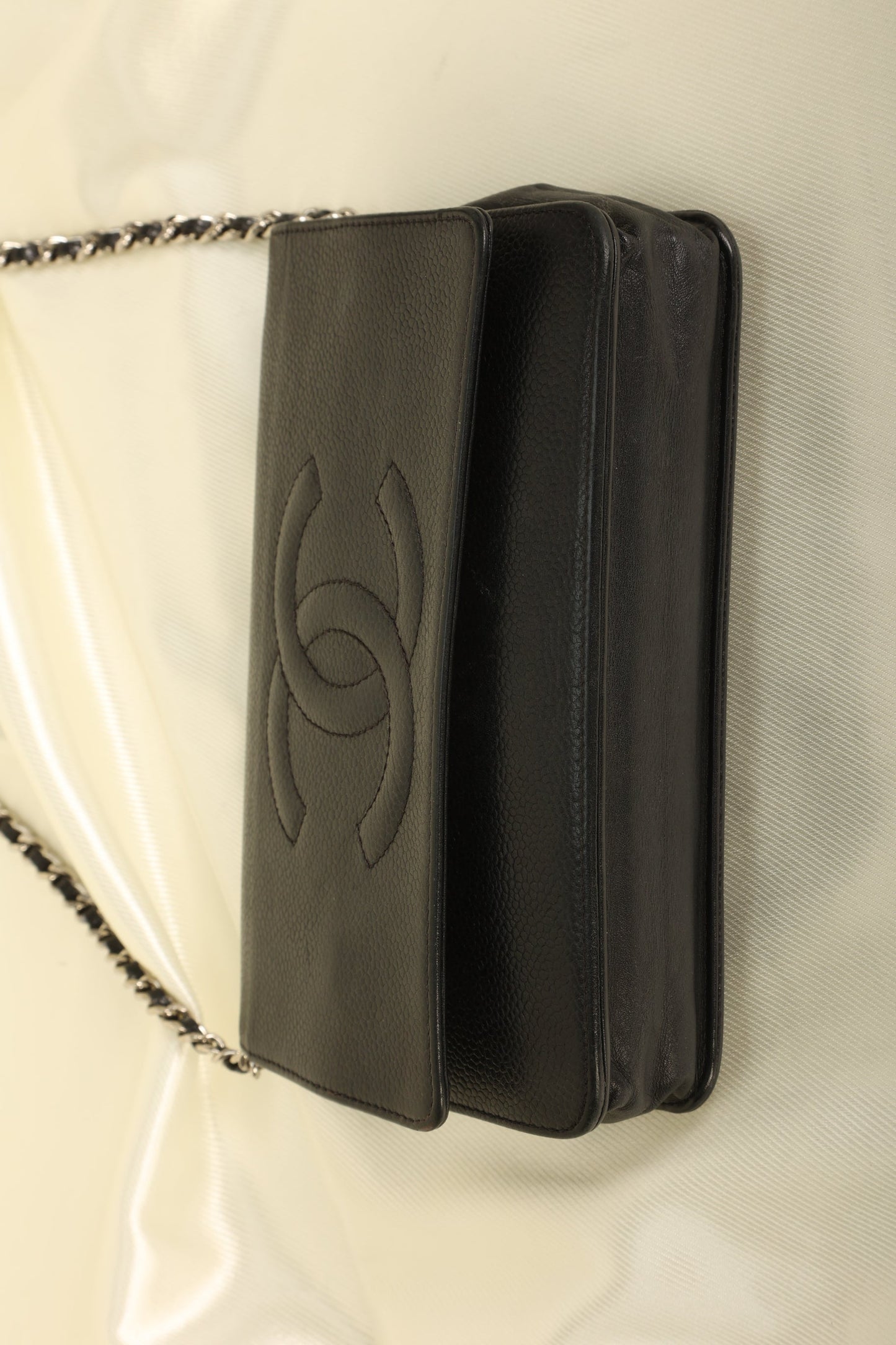 Chanel Caviar Wallet On Chain