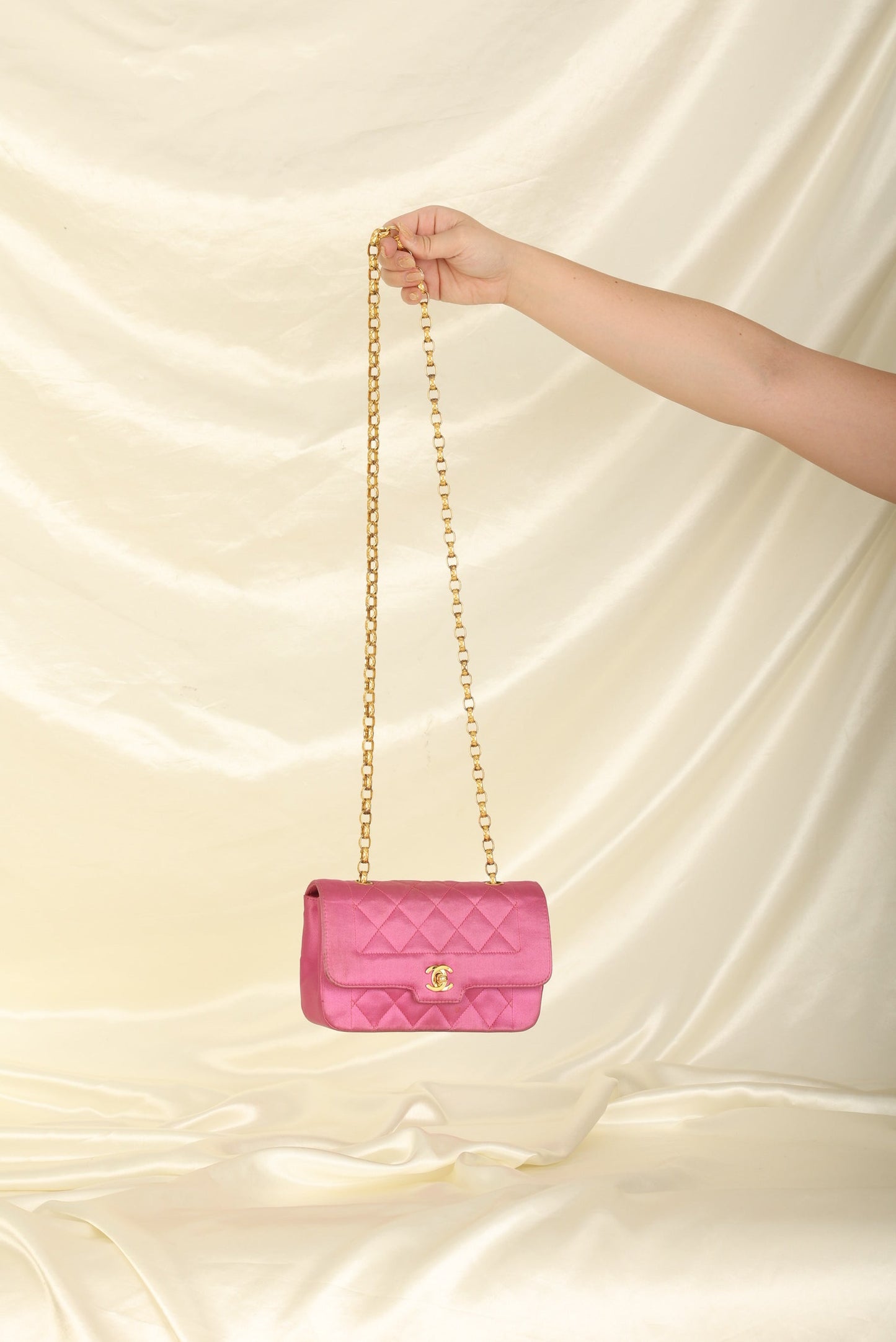 Extremely Rare Chanel 1989 Satin Bijoux Chain Mini Diana