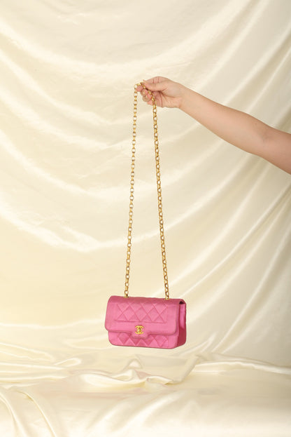 Extremely Rare Chanel 1989 Satin Bijoux Chain Mini Diana