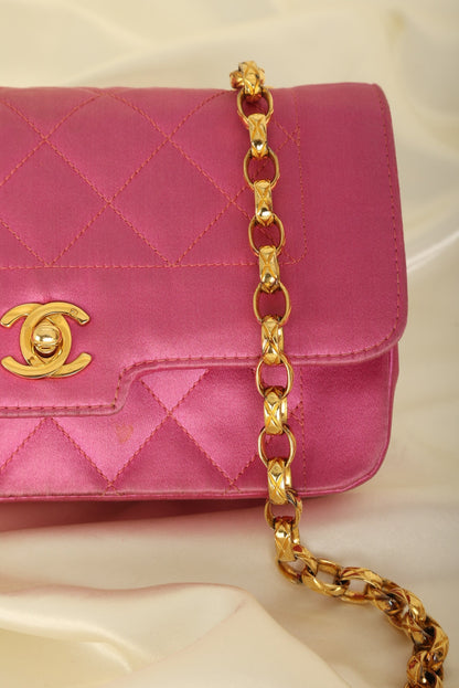 Extremely Rare Chanel 1989 Satin Bijoux Chain Mini Diana