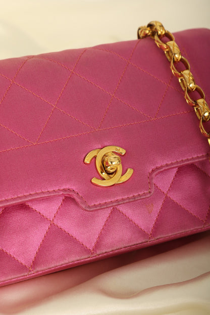 Extremely Rare Chanel 1989 Satin Bijoux Chain Mini Diana