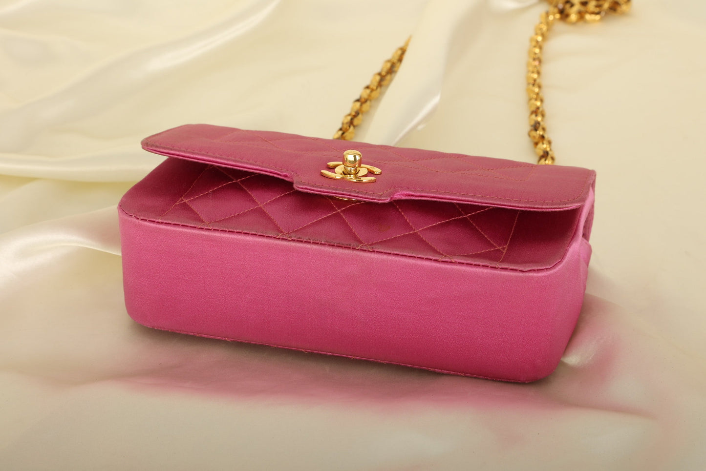 Extremely Rare Chanel 1989 Satin Bijoux Chain Mini Diana
