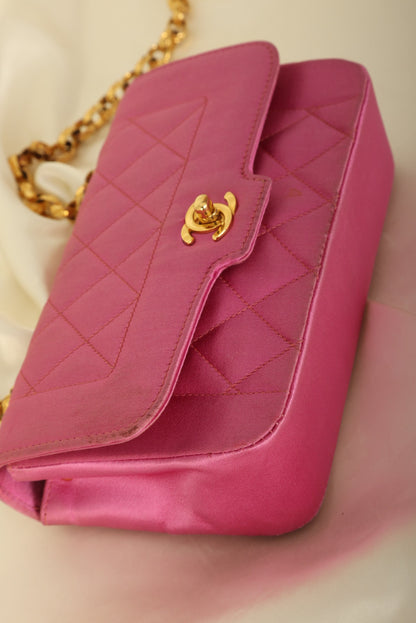 Extremely Rare Chanel 1989 Satin Bijoux Chain Mini Diana