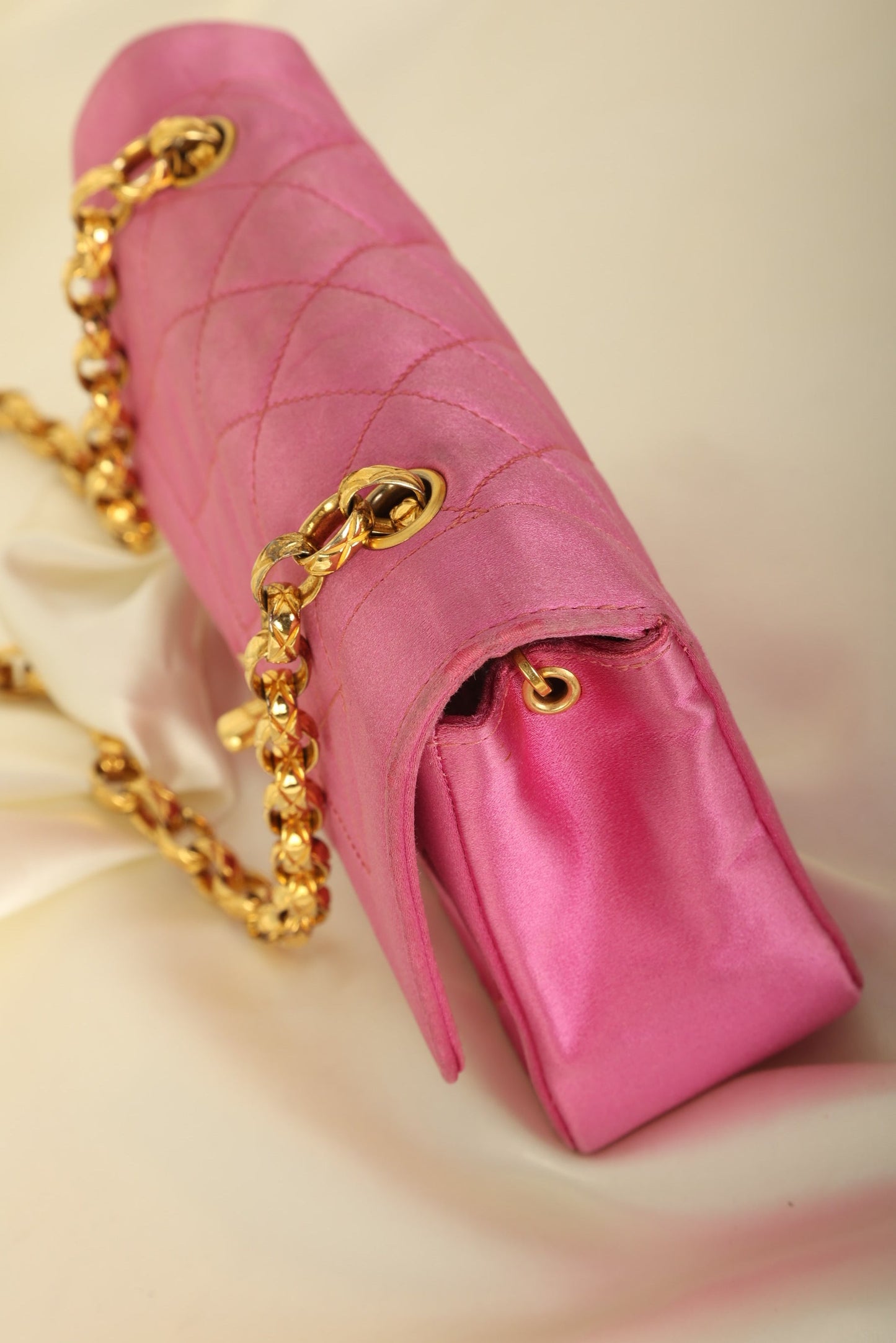 Extremely Rare Chanel 1989 Satin Bijoux Chain Mini Diana