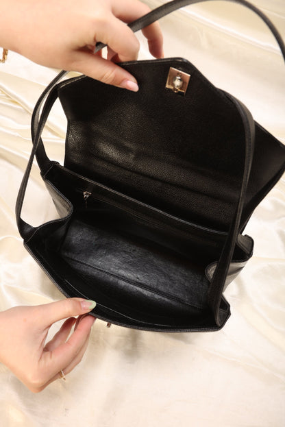 Chanel Caviar Turnlock Shoulder Bag