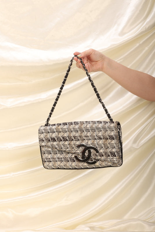 Chanel Tweed Pochette
