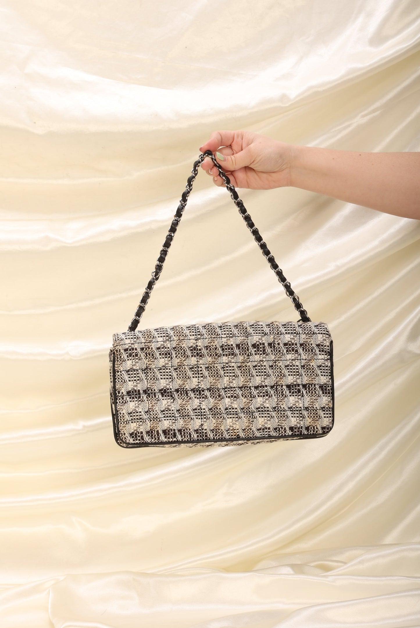 Chanel Tweed Pochette