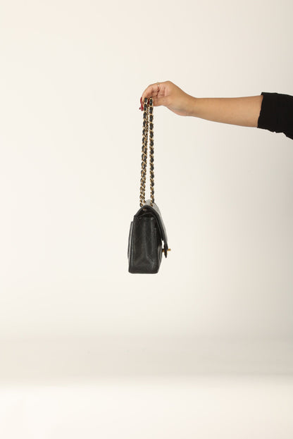 Chanel 1997 Caviar Medium Double Flap