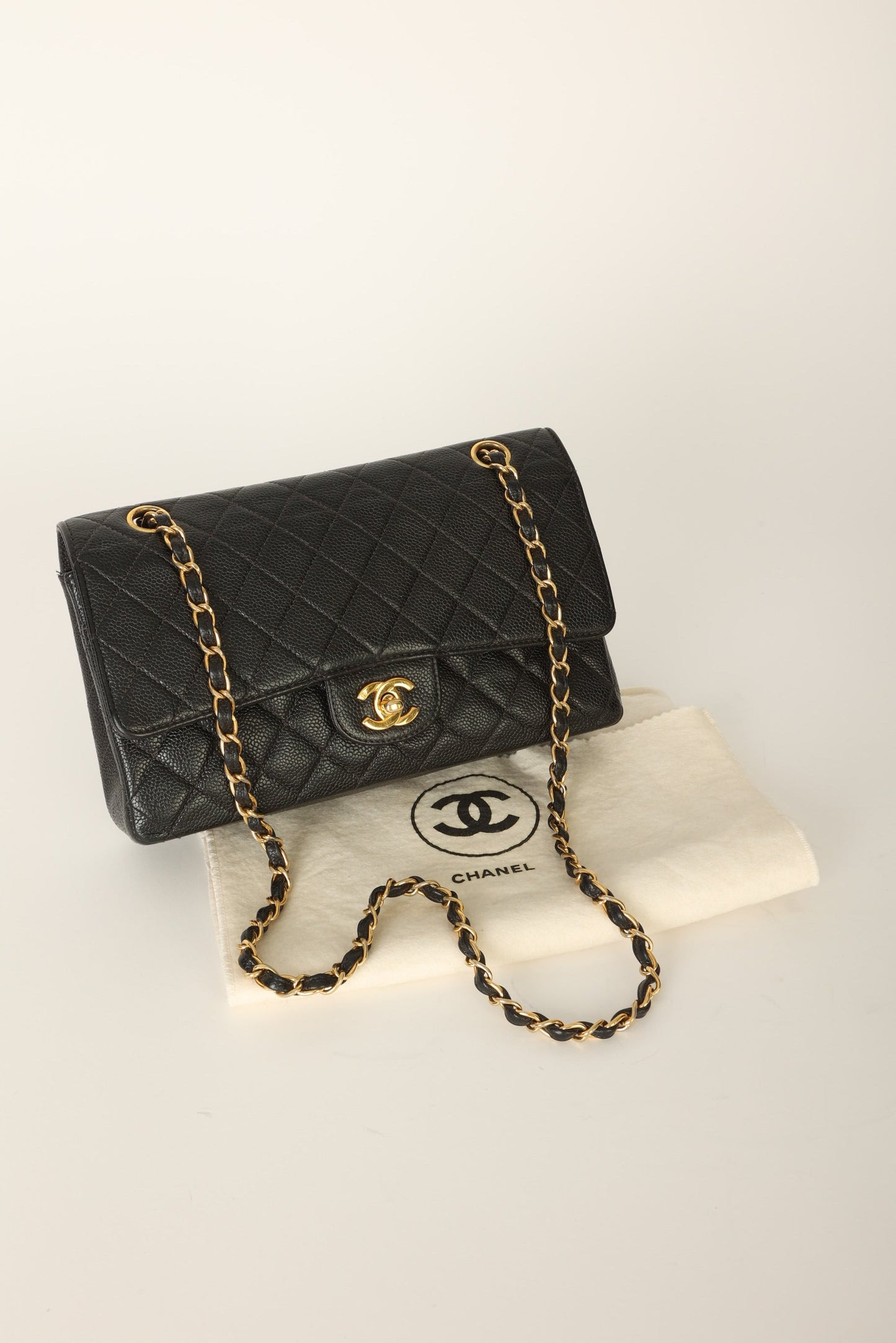 Chanel 1997 Caviar Medium Double Flap