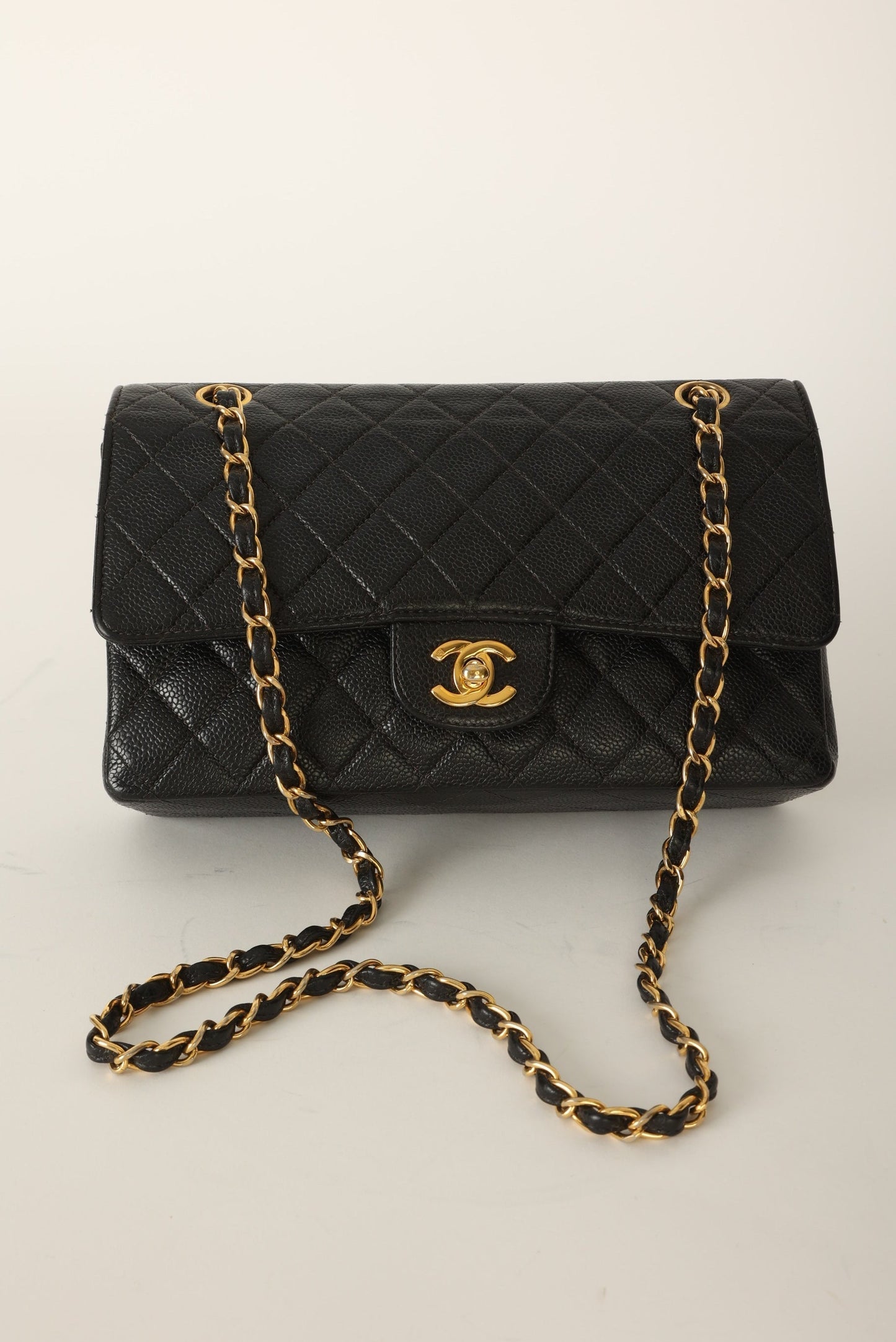 Chanel 1997 Caviar Medium Double Flap