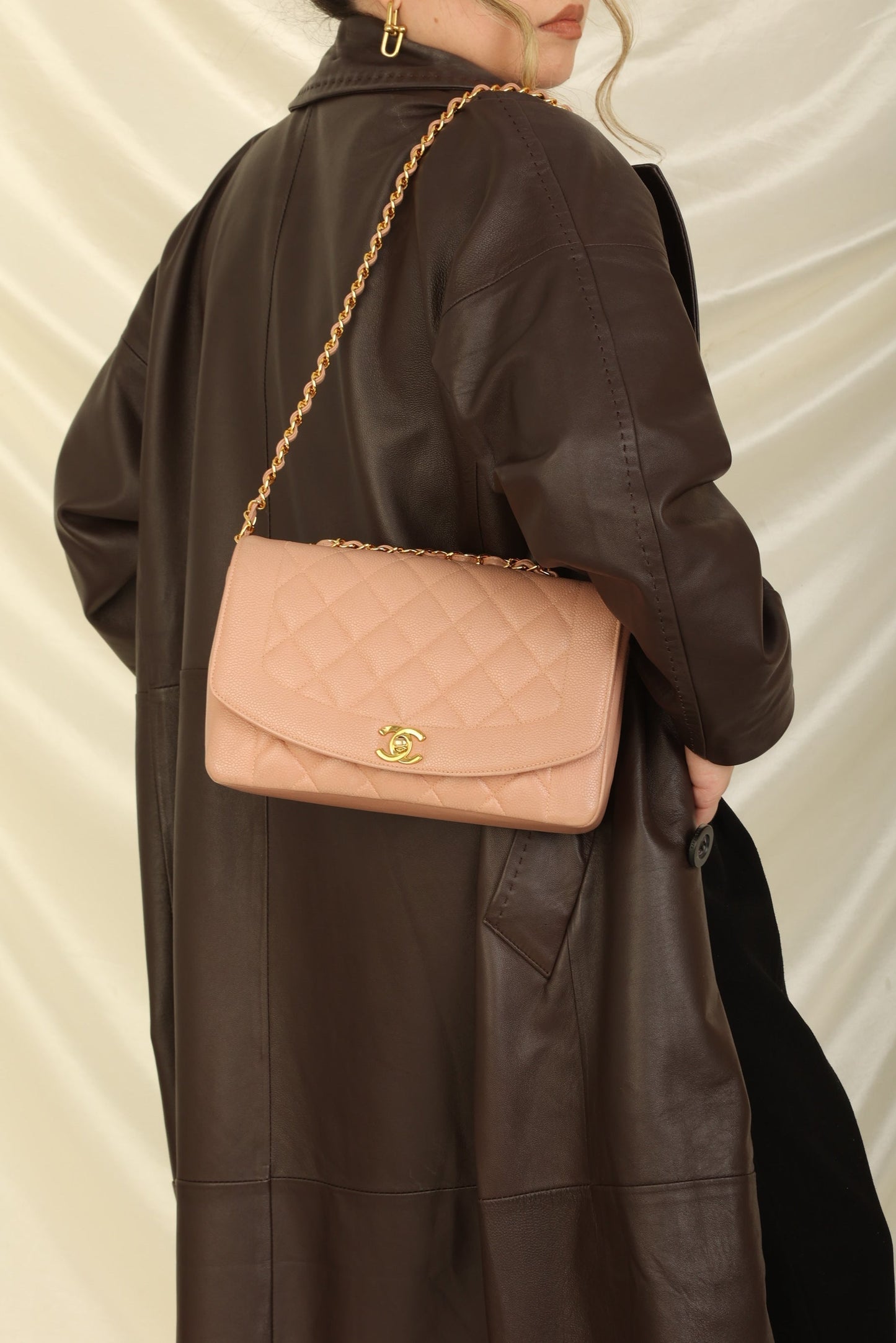 Extremely Rare Chanel 1994 Caviar Medium Diana