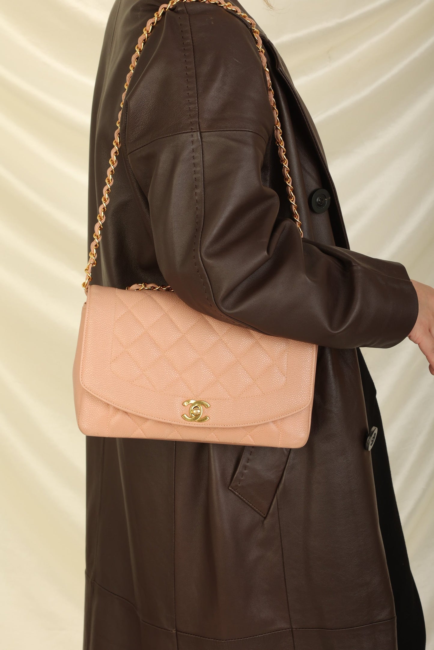 Extremely Rare Chanel 1994 Caviar Medium Diana
