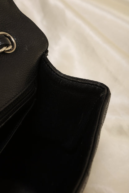Chanel Caviar Jumbo Flap