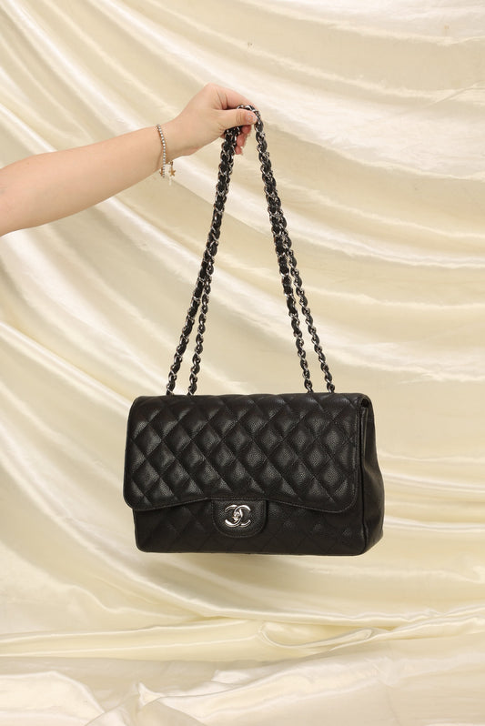Chanel Caviar Jumbo Flap
