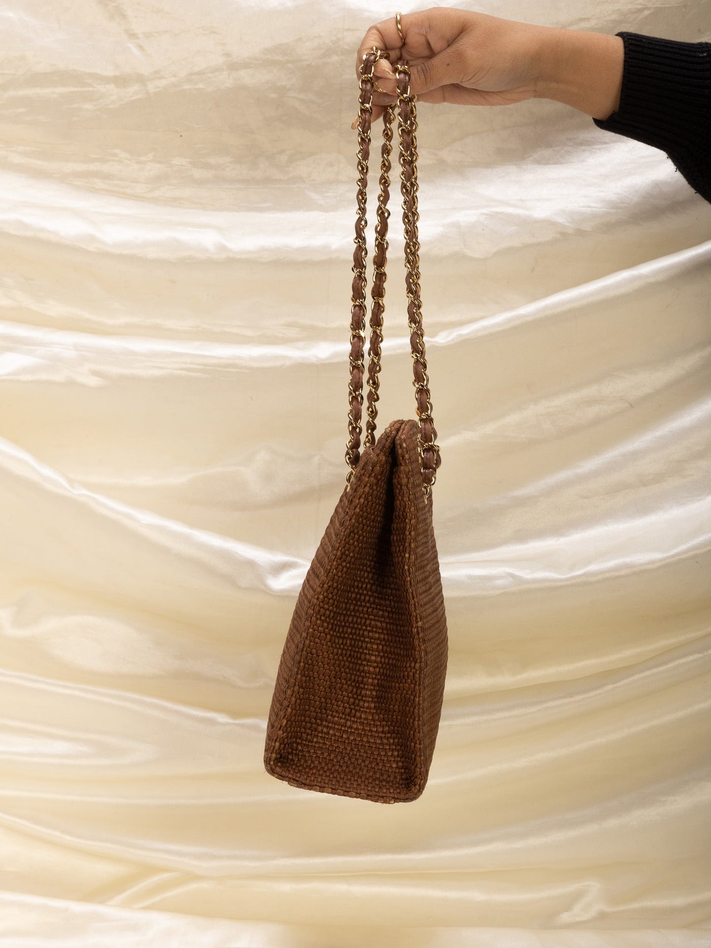 Extremely Rare Chanel Straw Raffia Turnlock Tote