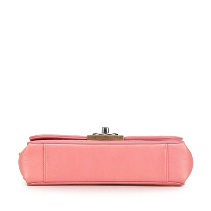 Chanel Sac Quilted Calfskin Straight Lined Flap