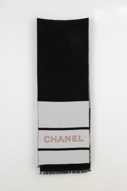 Echarpe en laine et cachemire Chanel