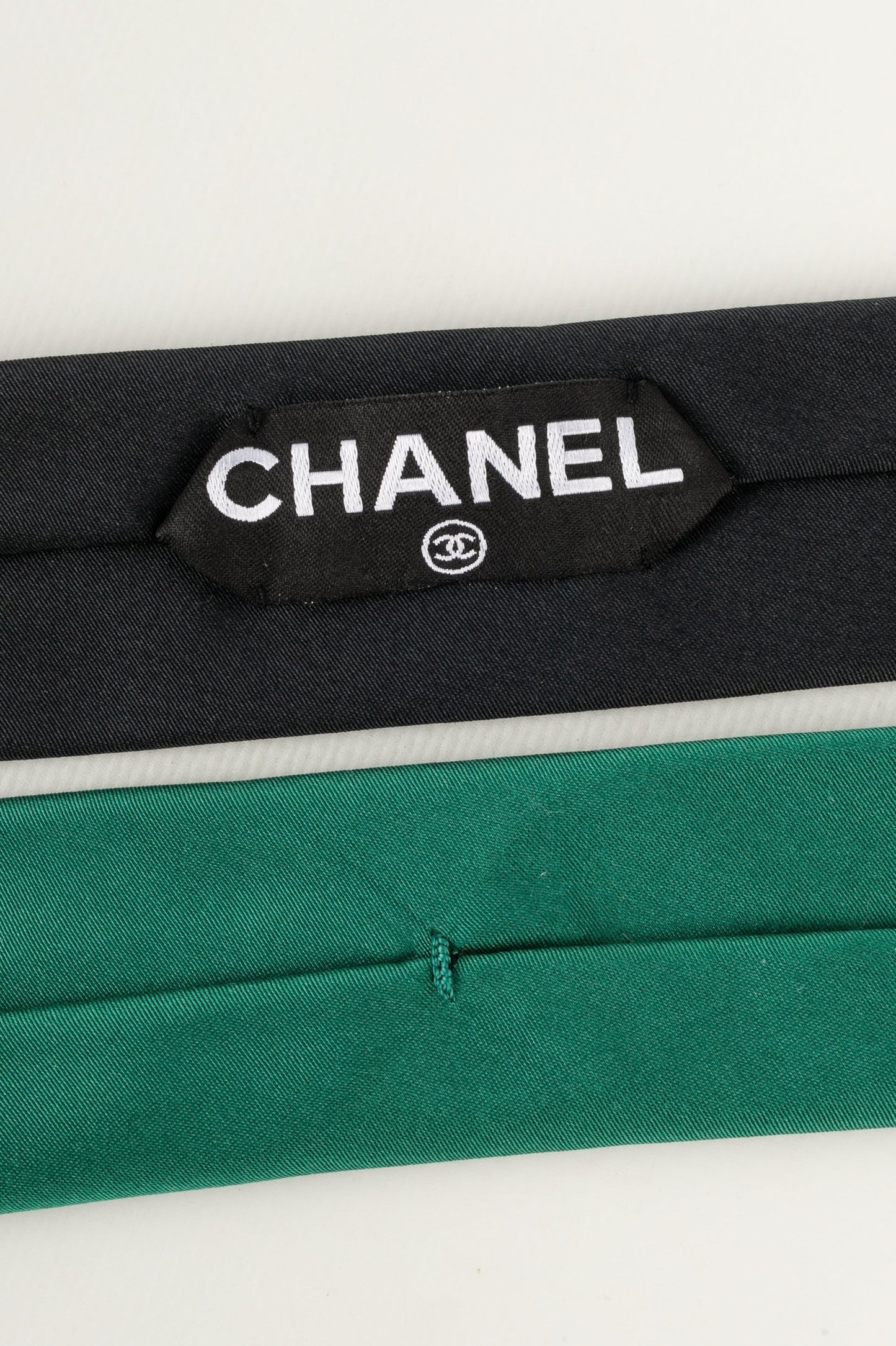 Cravate Chanel