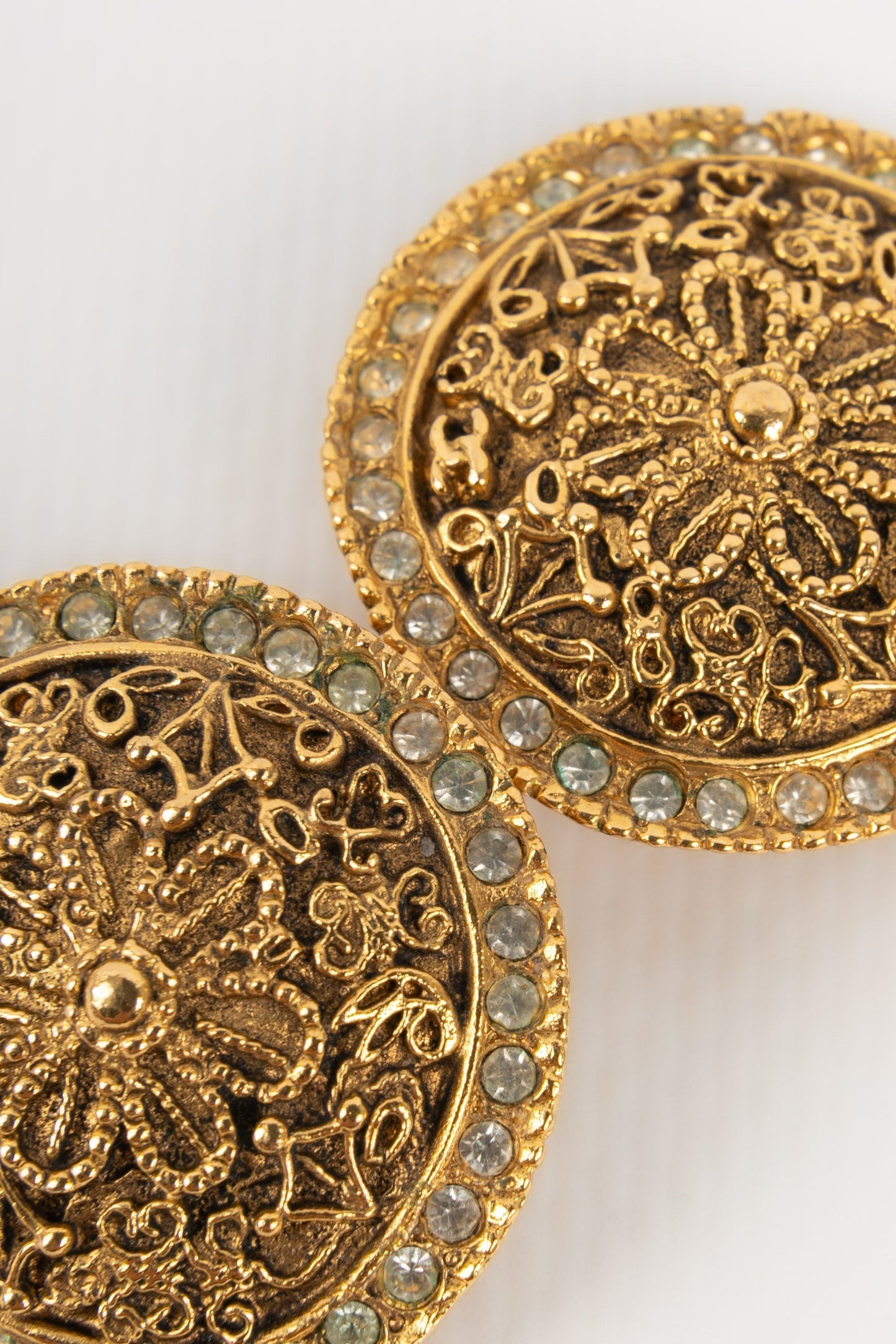 Boucles d'oreilles dores Chanel