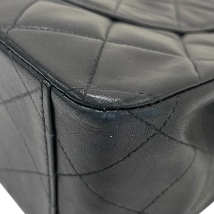 Chanel Sac Single Flap en cuir noir