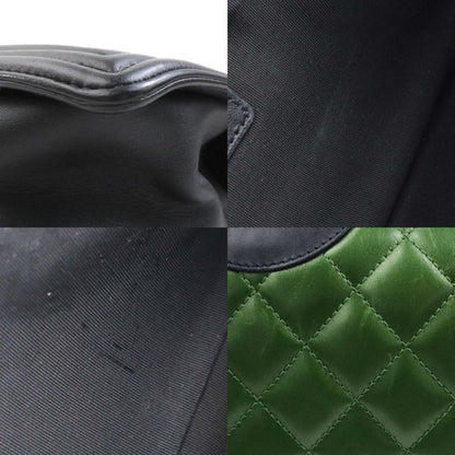 Chanel Sac Boy en cuir noir