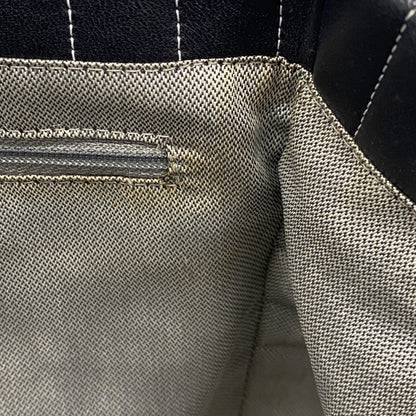 Chanel Sac Mademoiselle en cuir noir