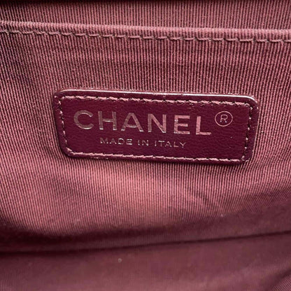 Chanel Sac Boy en cuir rouge