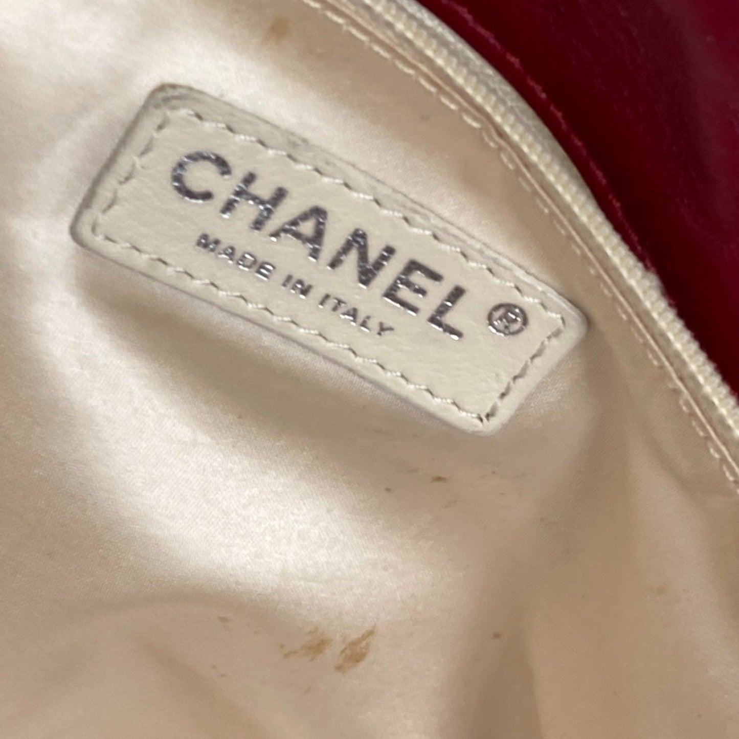 Chanel Sac Chain Tote en cuir rouge