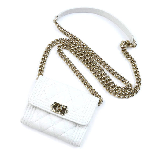 Chanel Sac Boy en cuir caviar blanc