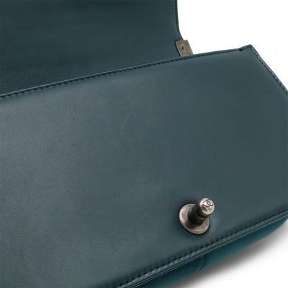 Chanel Sac Boy en tweed vert