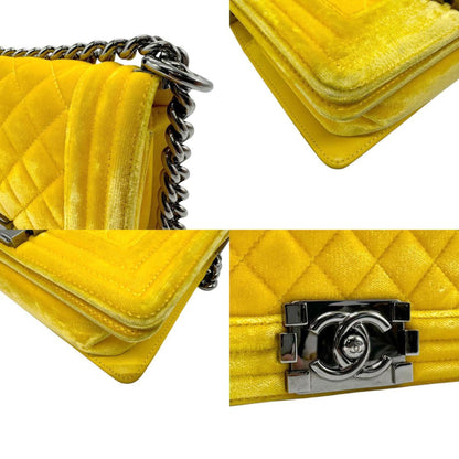 Chanel Sac Boy en velours jaune