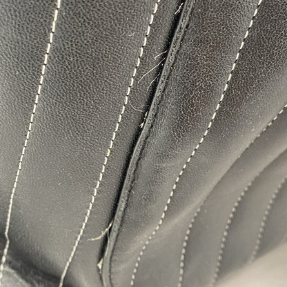 Chanel Sac Mademoiselle en cuir noir