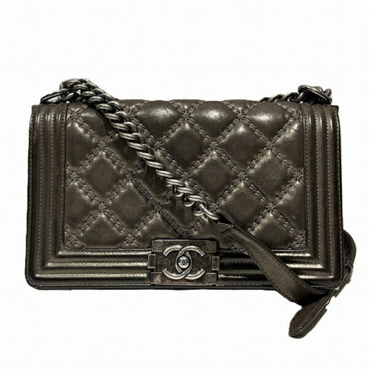 Chanel Sac Boy en cuir dor