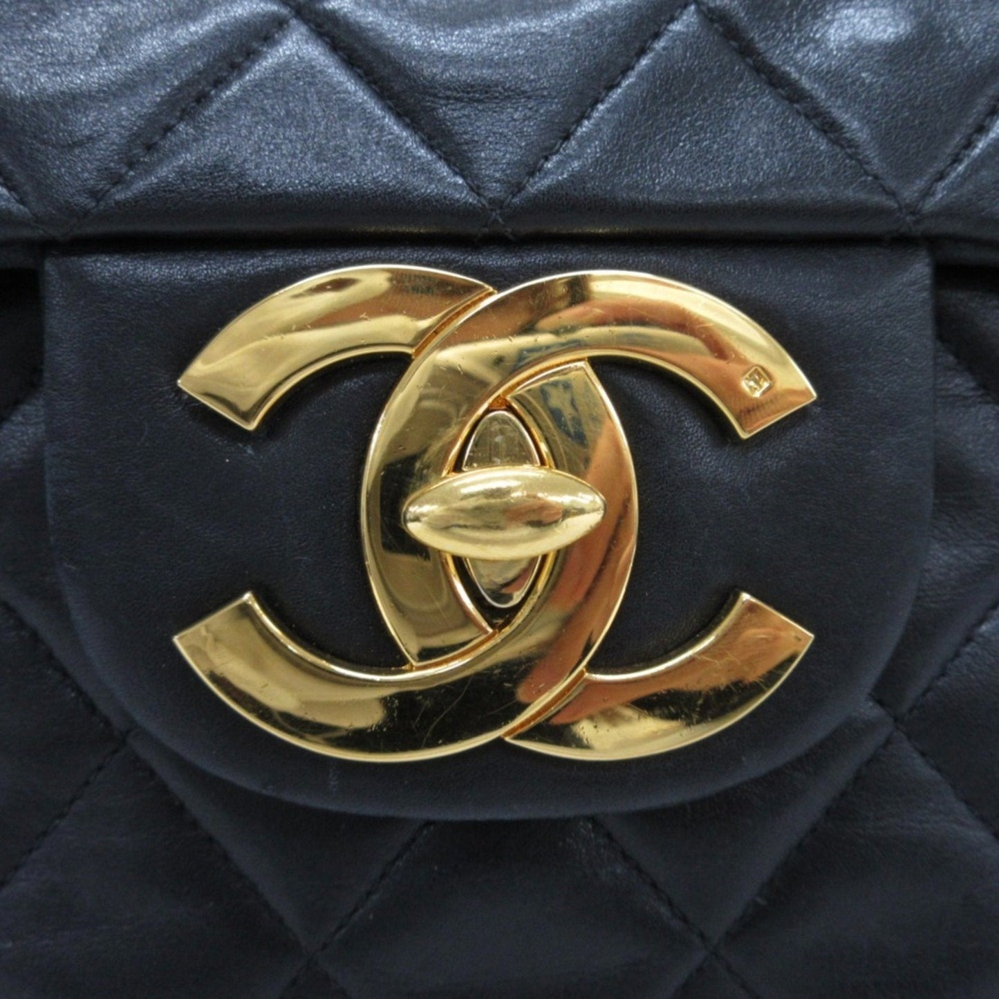 Chanel Sac Single Flap en cuir noir