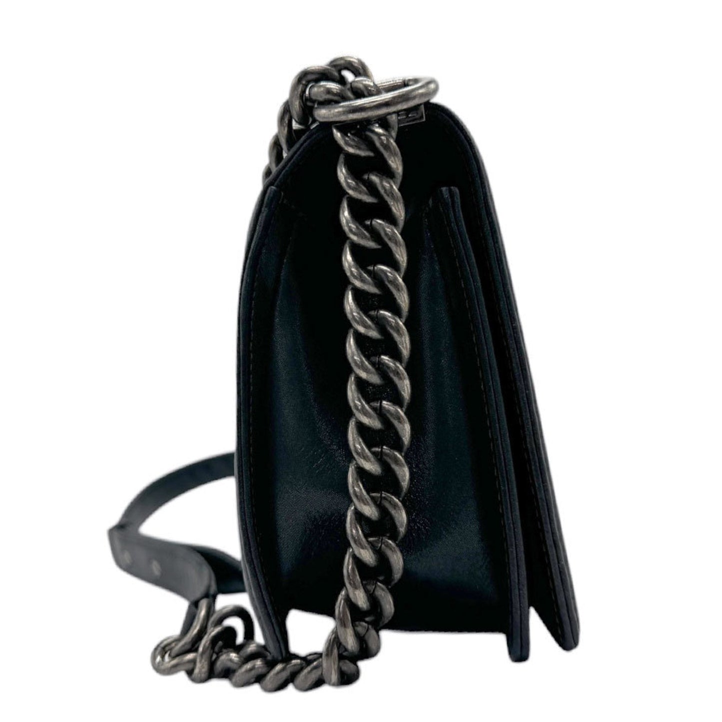 Chanel Sac Boy en cuir noir
