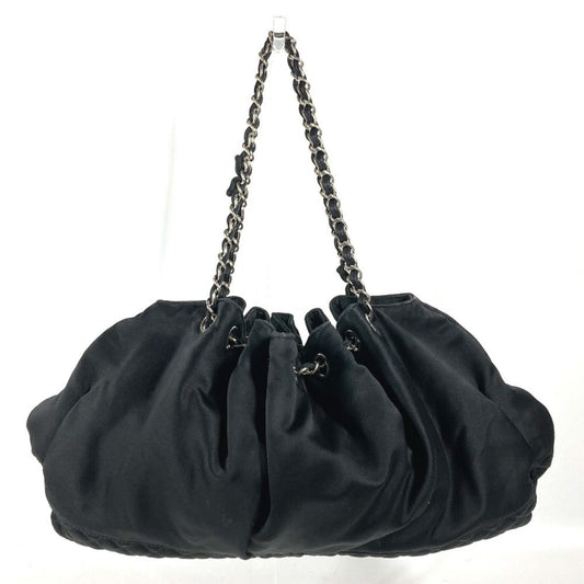 Chanel Sac Cabas en satin noir