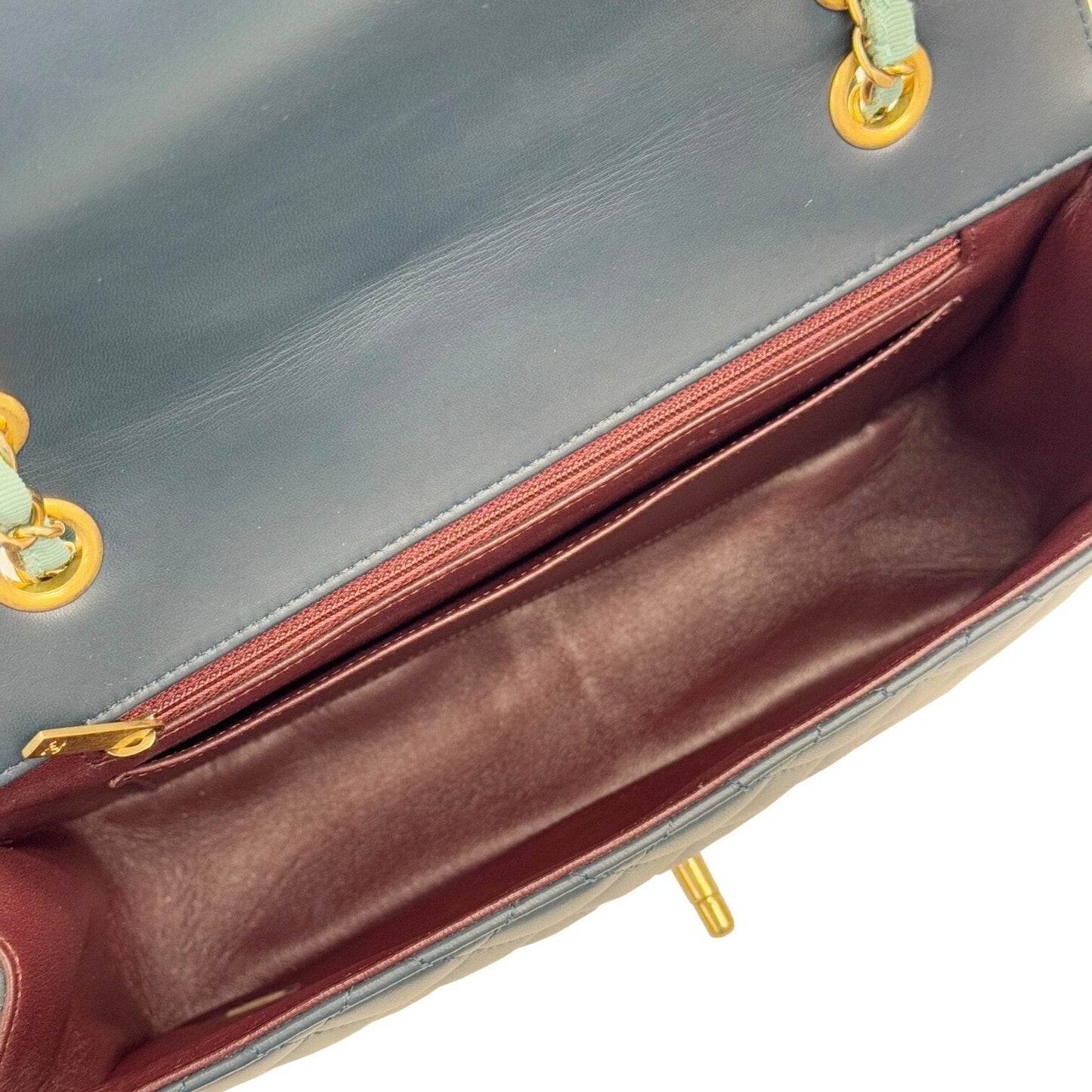 Chanel Sac Single Flap en cuir bleu