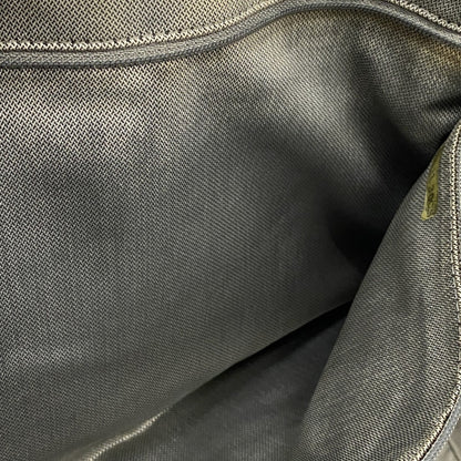 Chanel Sac Mademoiselle en cuir noir