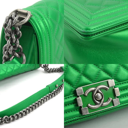 Chanel Sac Boy en cuir vert