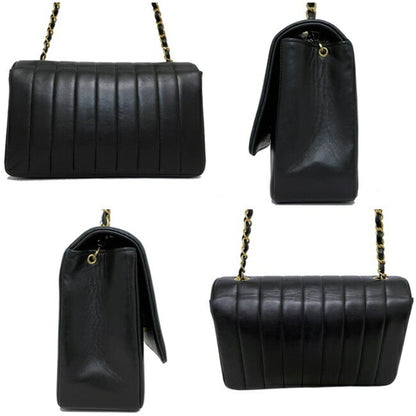 Chanel Sac Single Flap en cuir noir