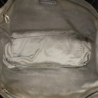 Chanel Sac Mademoiselle en cuir noir