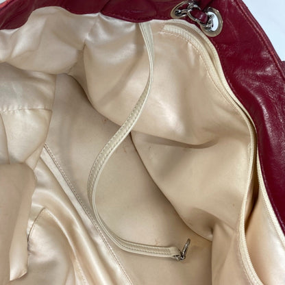 Chanel Sac Chain Tote en cuir rouge