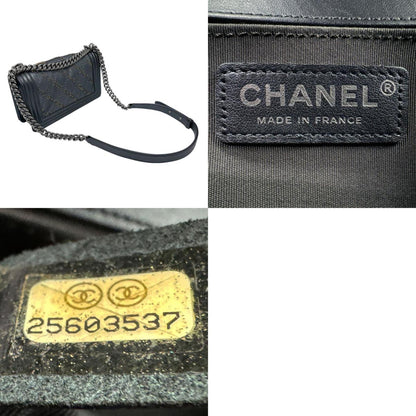 Chanel Sac Boy en cuir dor