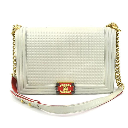 Chanel Sac Boy en cuir blanc